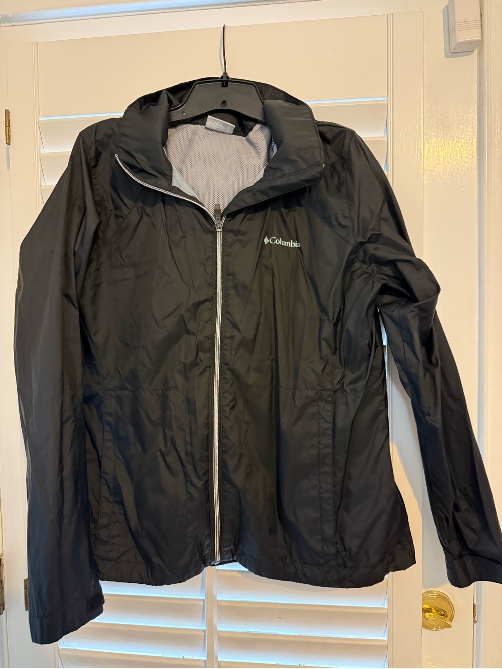Columbia Women’s Black Hooded Rain Jacket